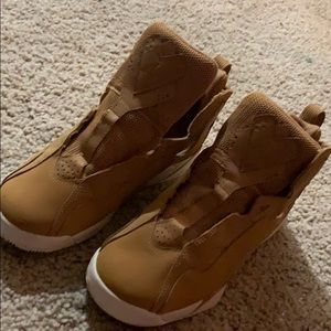 Jordan true flights: wheat colored